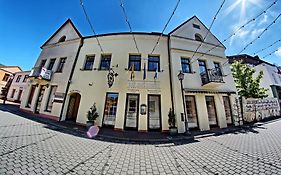 Grejaus Namas